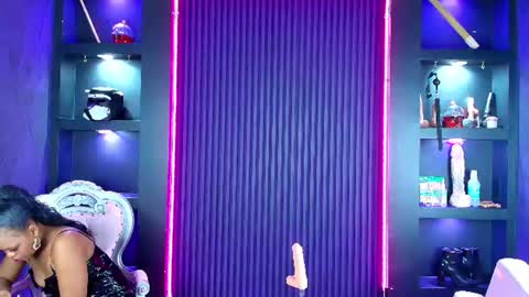 mrebonybdsm online show from June 18, 1:05 pm