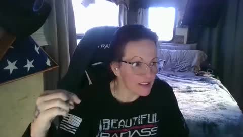 mrjshquinn online show from February 21, 11:49 pm