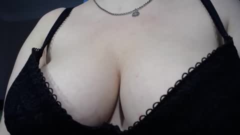 mrs_smith__ online show from December 24, 6:55 am