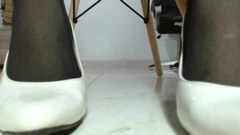 Snapshot of mrskatty chatting on January 23, 2:07 pm Tell me Katty online show from January 23, 2:07 pm