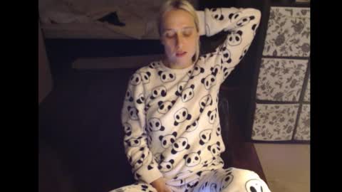 Sasha online show from September 17, 2:53 am