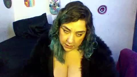 Mrs Venus online show from May 27, 10:40 pm