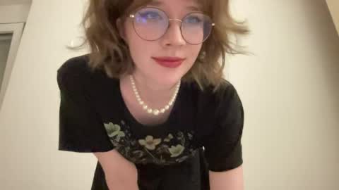 ms_christiana online show from May 25, 9:25 pm