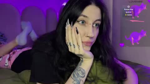 Dita online show from July 14, 3:00 am