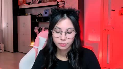 ms_emily_ online show from October 27, 5:36 am