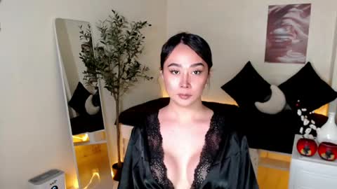 Evon online show from May 6, 12:14 am