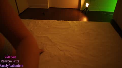 Your M online show from February 22, 2:18 pm