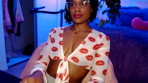 CocoSage online show from February 24, 6:01 am