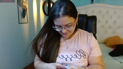 Jossie online show from May 1, 3:32 am