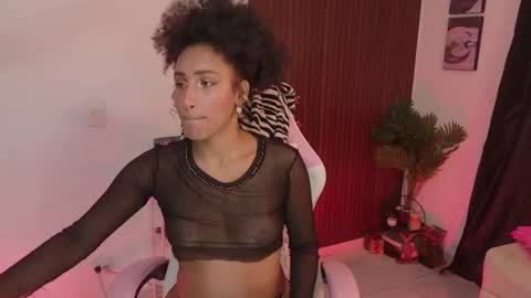 HEY GUYS IF YOU LIKE SEXY SHOW YOU ARE IN THE CORRECT PLACE CU WENESDAY PVT OPEN   TRANSMISSION TIME 5 PM - 10 PM COLOMBIA online show from July 14, 1:06 am