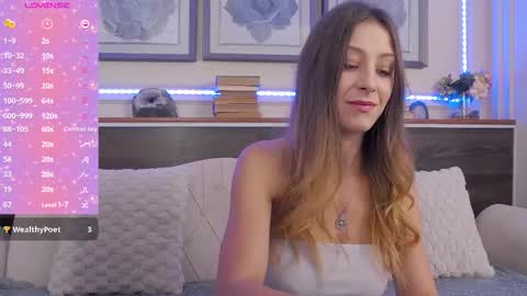 Luna  online show from October 13, 7:16 pm