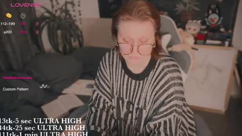 Kate online show from December 1, 11:18 pm