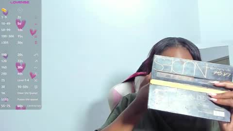 Samanta  online show from November 26, 1:56 pm