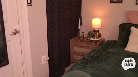 Myla Marx online show from December 27, 5:31 am