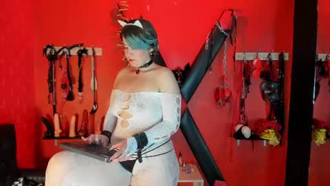 Mylu Morgan online show from July 20, 7:14 pm