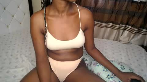 mynameiswet online show from July 27, 8:33 am