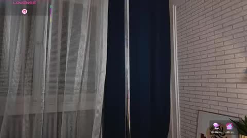 Nova online show from October 21, 7:29 pm