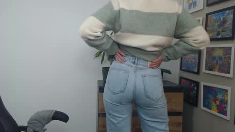 Erica online show from February 10, 12:41 pm