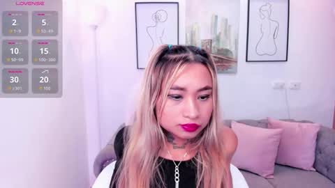 mystic_nova_ online show from March 13, 11:22 am