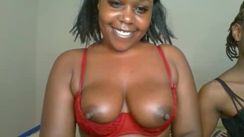 Snapshot of mystic_saucy chatting on September 26, 9:01 pm mystic_saucy online show from September 26, 9:01 pm
