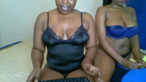 Snapshot of mystic_saucy chatting on September 10, 1:44 pm mystic_saucy online show from September 10, 1:44 pm
