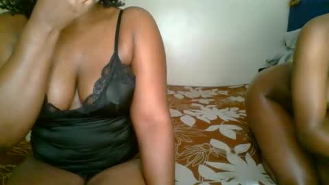Snapshot of mystic_saucy chatting on September 12, 2:57 pm mystic_saucy online show from September 12, 2:57 pm
