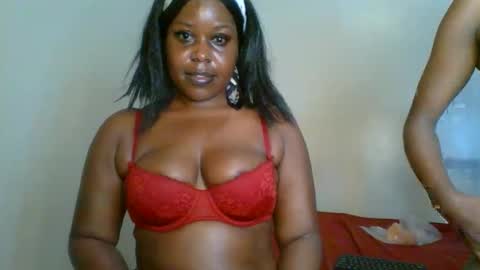 Snapshot of mystic_saucy chatting on September 22, 7:12 pm mystic_saucy online show from September 22, 7:12 pm