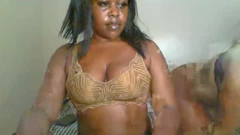 Snapshot of mystic_saucy chatting on September 21, 7:01 pm mystic_saucy online show from September 21, 7:01 pm