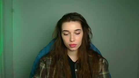 Amelia online show from March 4, 6:42 am