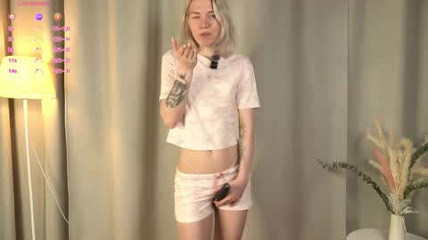 Olivia or just olive online show from March 5, 7:20 pm