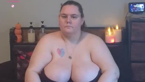 Mzjuicybootay online show from October 9, 8:24 pm