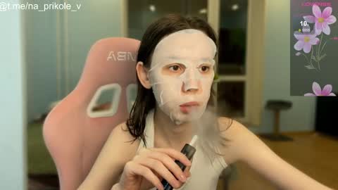 Vanessa and Julia  online show from November 7, 5:40 pm