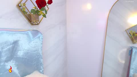 Snapshot of naamah_b chatting on February 22, 1:44 pm naamah_b online show from February 22, 1:44 pm