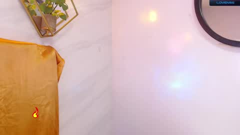 Snapshot of naamah_b chatting on January 15, 3:07 pm naamah_b online show from January 15, 3:07 pm