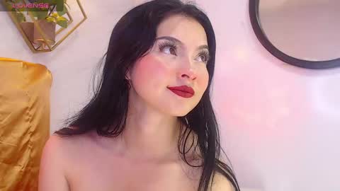 Snapshot of naamah_b chatting on January 9, 1:24 pm naamah_b online show from January 9, 1:24 pm