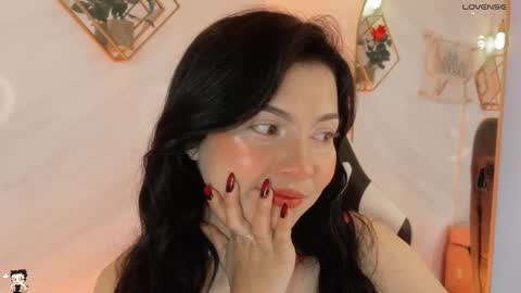 Snapshot of naamah_b chatting on October 9, 2:32 pm naamah_b online show from October 9, 2:32 pm