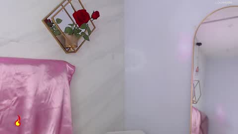 Snapshot of naamah_b chatting on February 19, 2:44 pm naamah_b online show from February 19, 2:44 pm