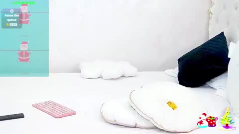 Michelle  online show from December 27, 9:43 pm