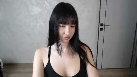 Naemi online show from June 25, 3:13 pm