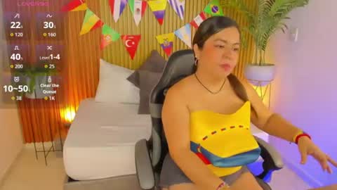 N A H I A online show from June 23, 1:31 pm