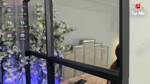 nahomycarterr online show from June 5, 11:38 am