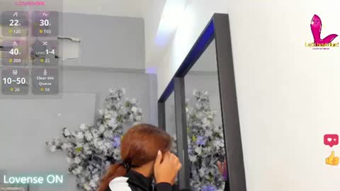 nahomycarterr online show from June 16, 11:33 am