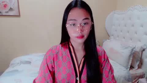 Kate online show from February 12, 7:34 am