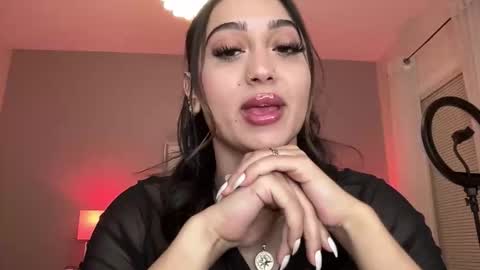 Nalani online show from December 20, 1:20 am