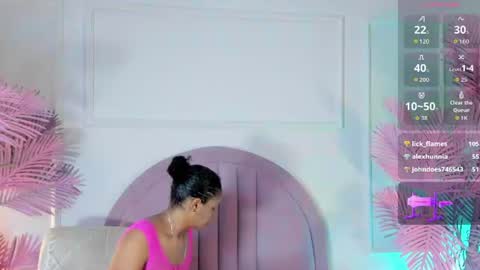nalapalmer online show from July 14, 10:32 am