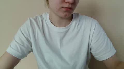 Nana online show from March 9, 7:11 am