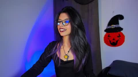 Snapshot of nanakodollx chatting on October 19, 2:35 am Nana  Natalia online show from October 19, 2:35 am