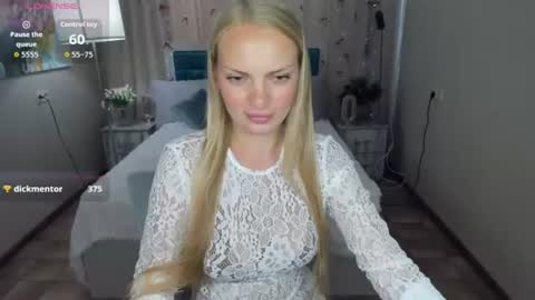 NancySummer online show from July 19, 1:46 pm