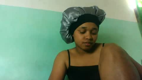 nandrianina416143 online show from July 25, 7:48 am