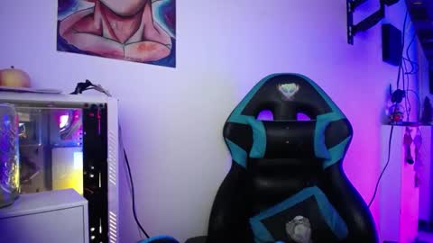 nanna yoshi online show from December 13, 12:53 am